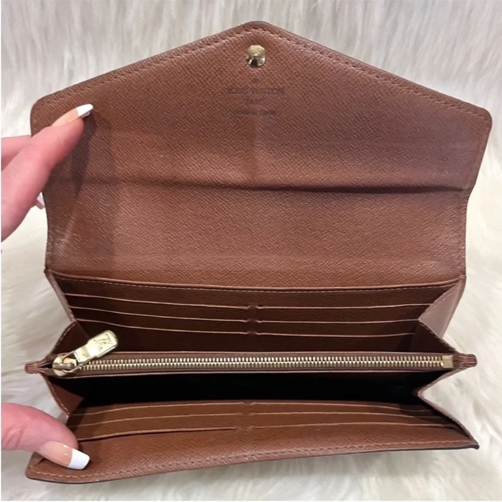 Authentic Louis Vuitton Portefeuille Sarah Long Wallet - Picture 7 of 12